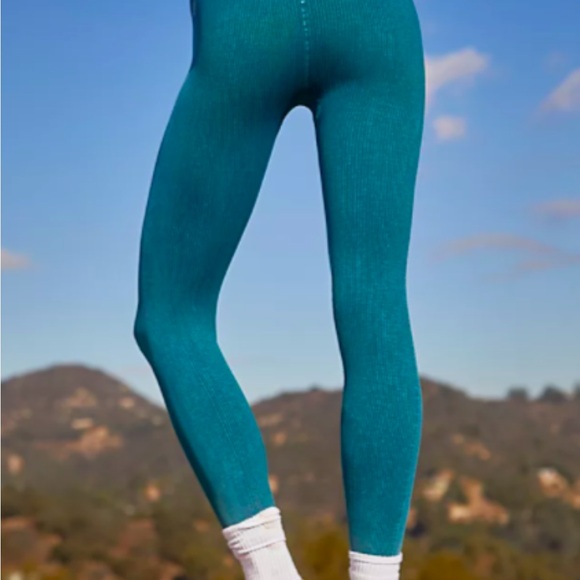 FP Free People Movement Set of Two Happiness Runs Leggings, Teal and Pink Size L - Picture 6 of 6